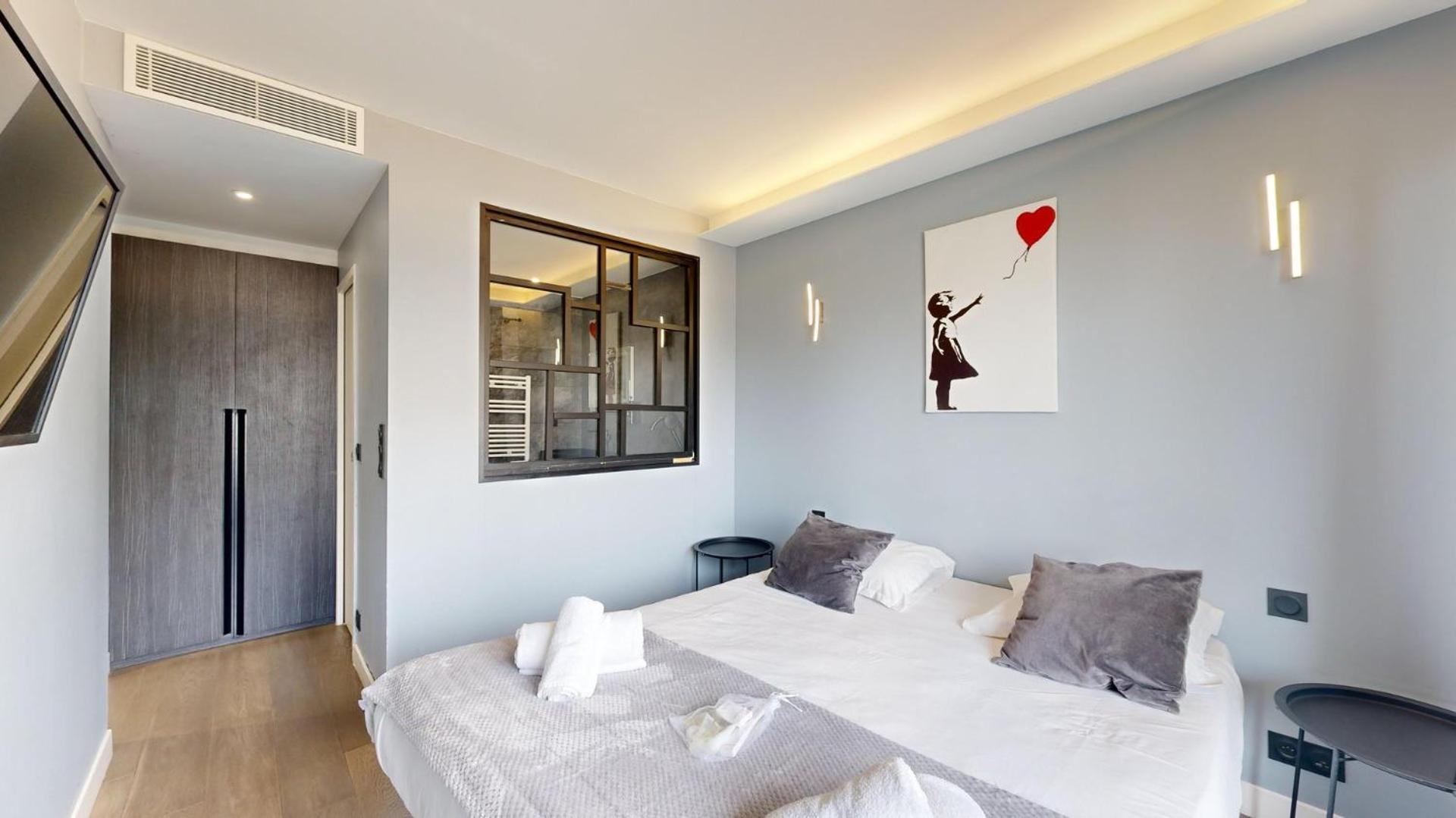 Bluestay 54 - Superbe A * Parijs